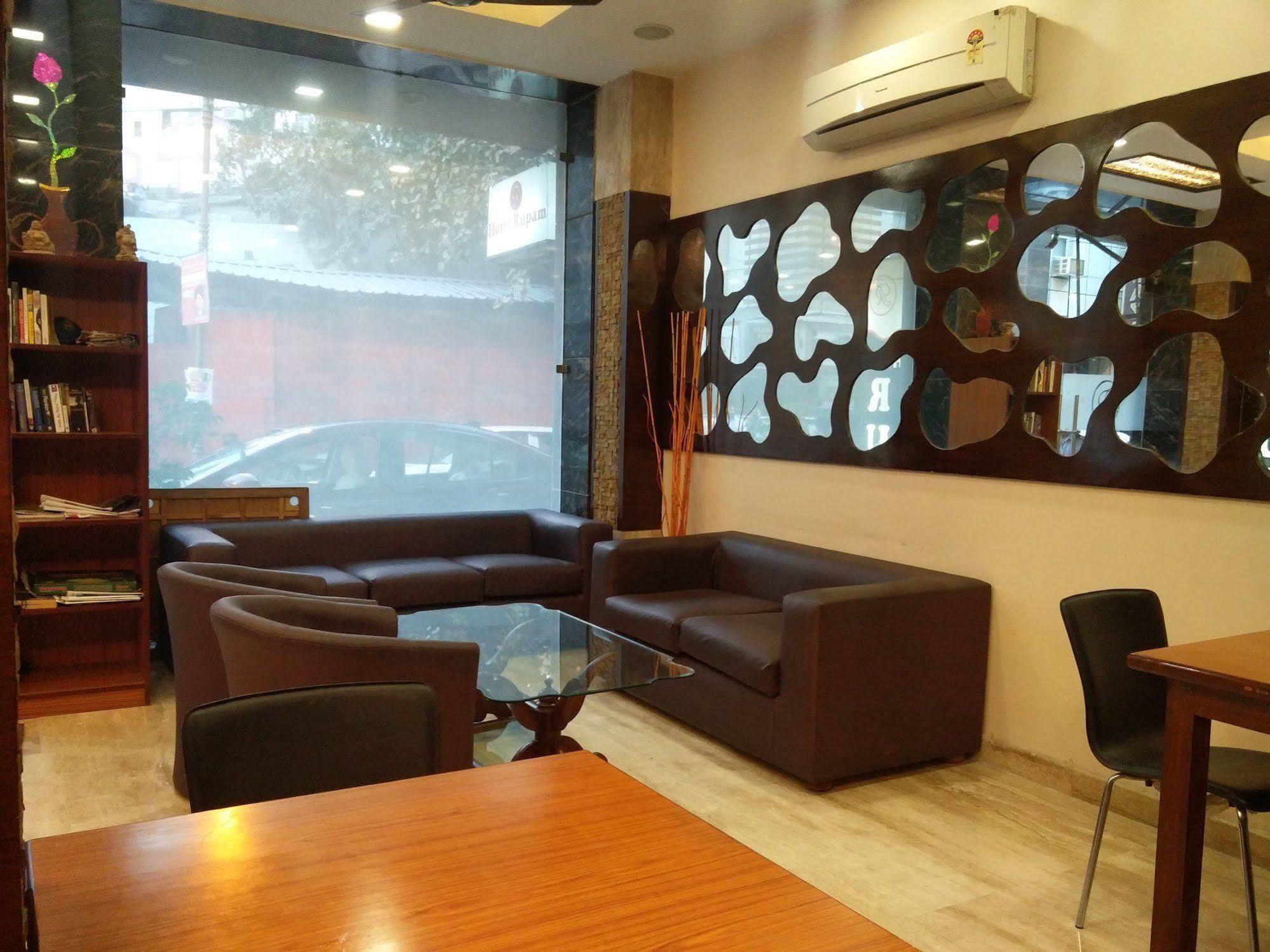 Rupam Hotel Дели Экстерьер фото