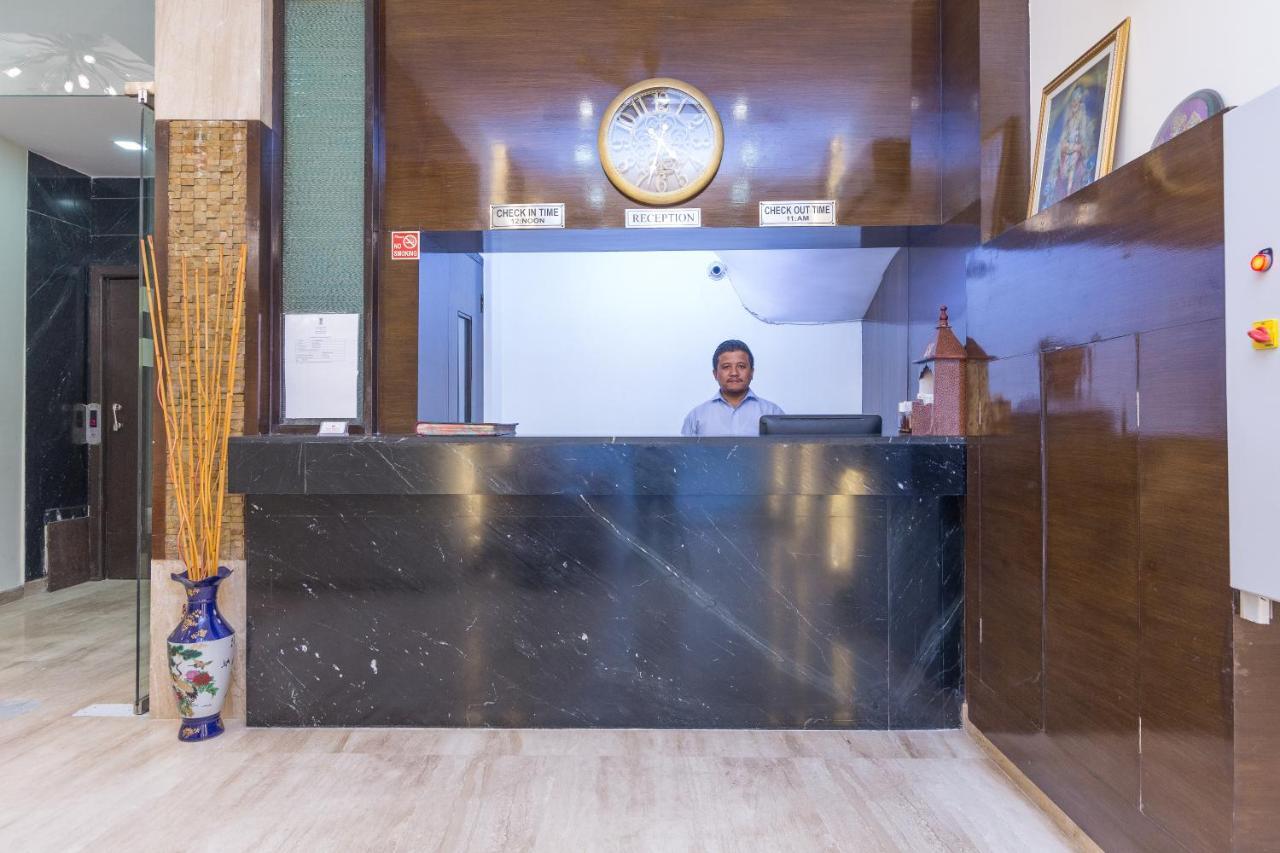 Rupam Hotel Дели Экстерьер фото