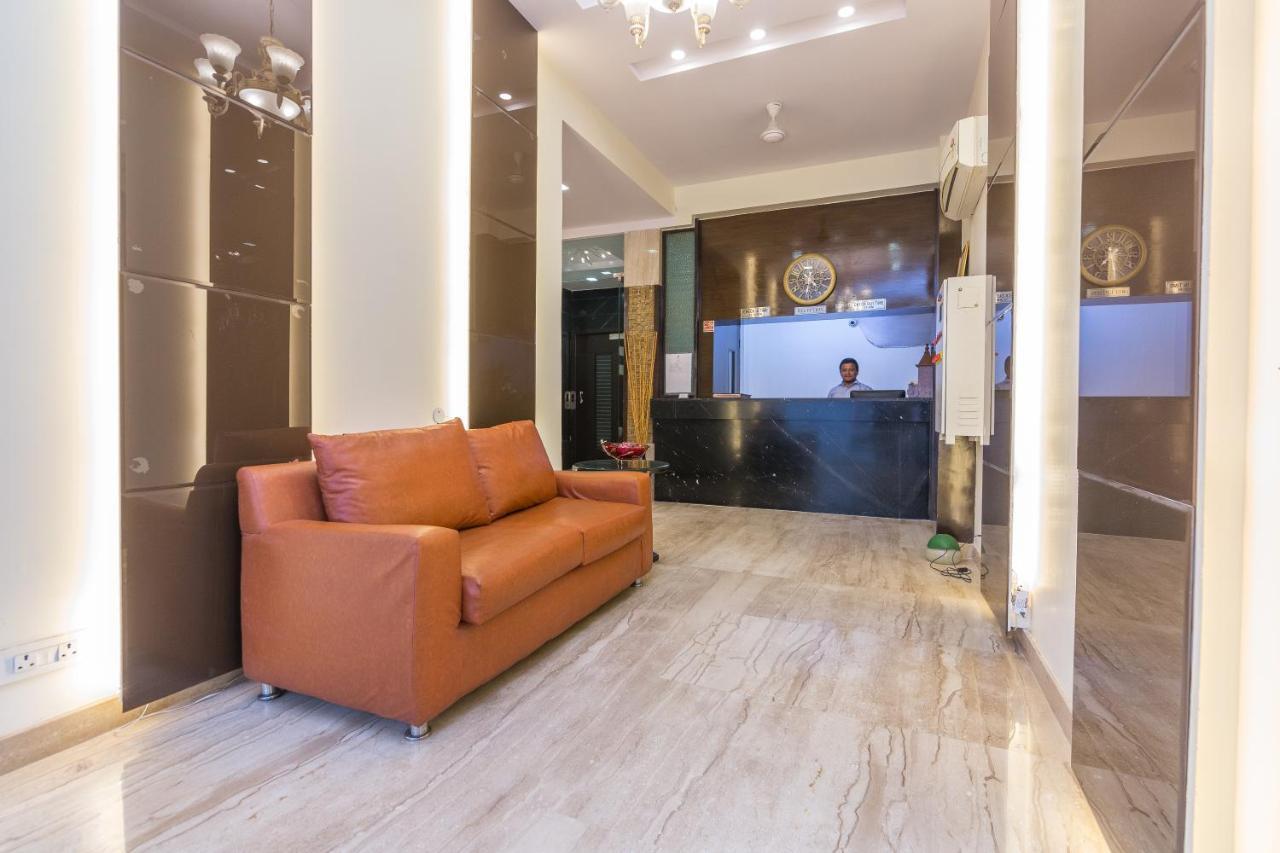 Rupam Hotel Дели Экстерьер фото