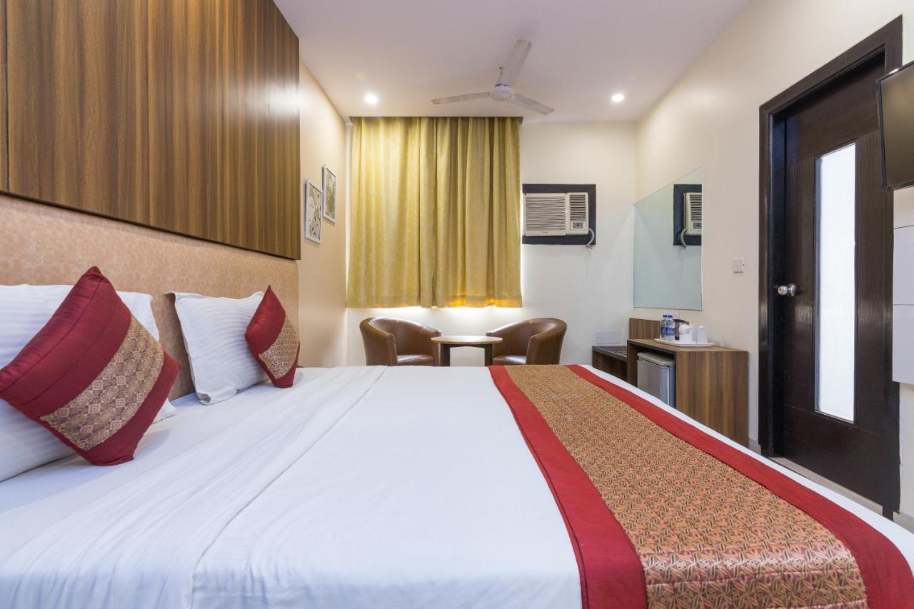 Rupam Hotel Дели Экстерьер фото